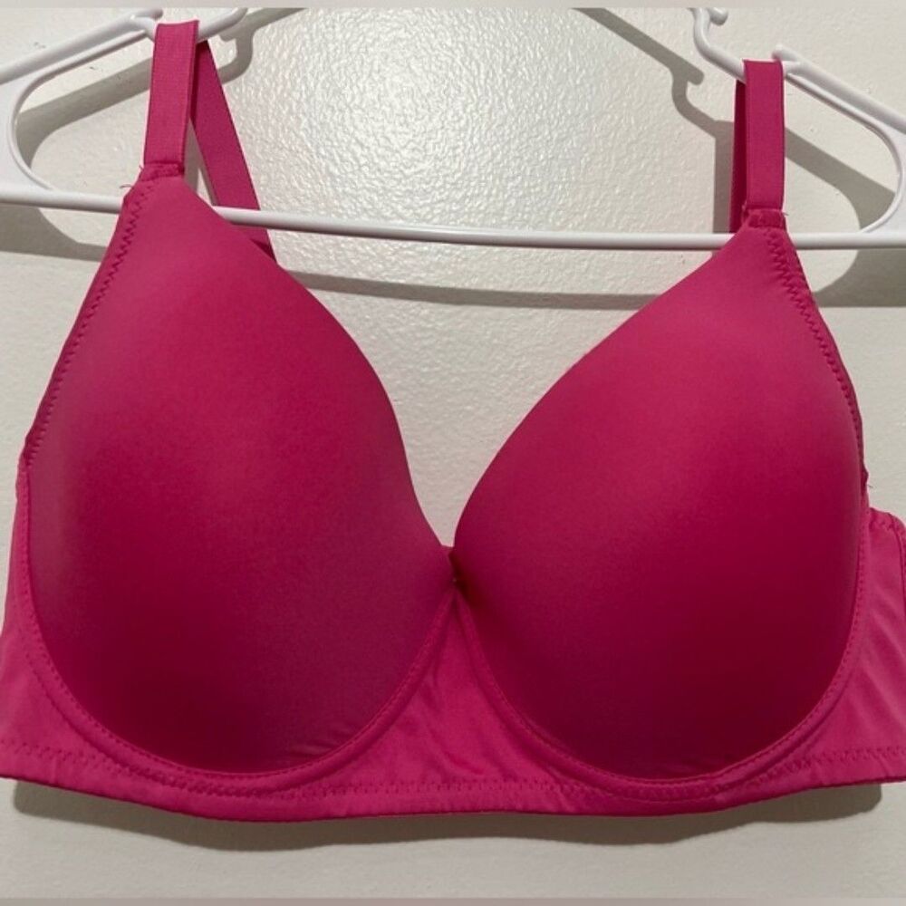 Pink contour plunging convertible 2-way straps. 36DD NWOT